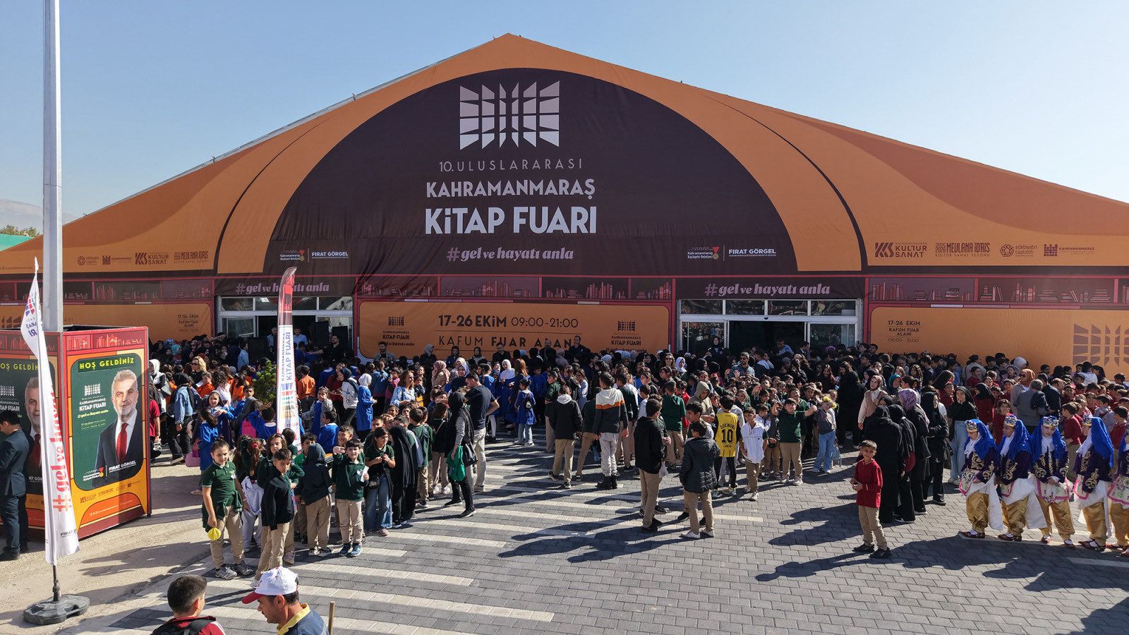 10. Uluslararası Kahramanmaraş Kitap Fuarı’na 3 Günde 70 Bin Ziyaretçi