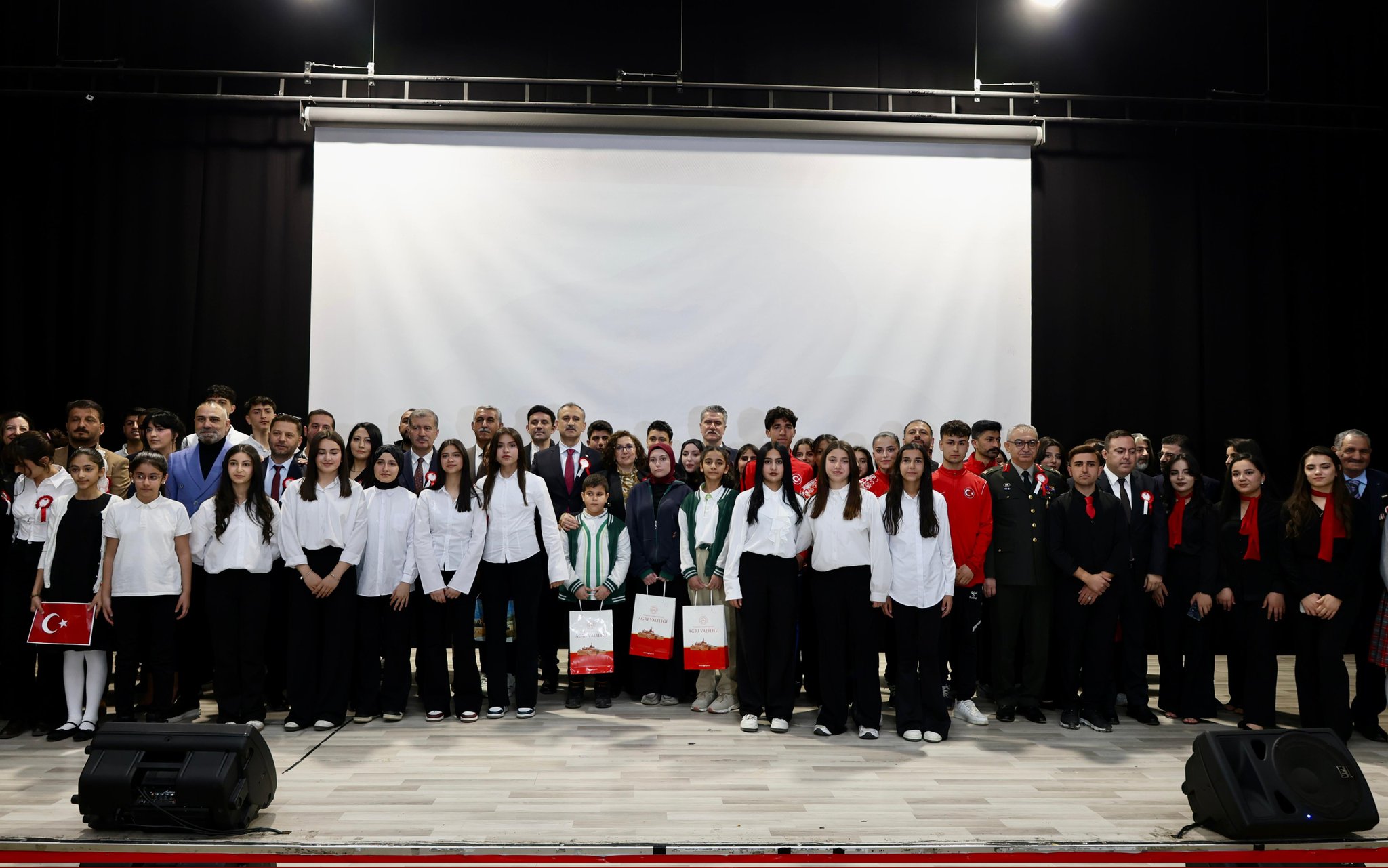 Ağrı’nın düşman işgalinden kurtuluşunun 108. yıl dönümü kutlandı