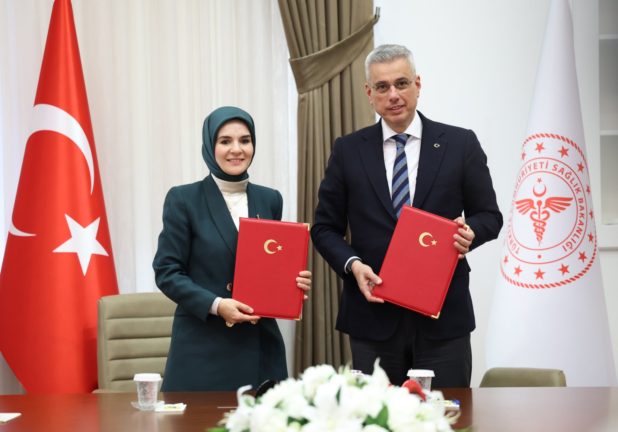 Aile ve Sağlık Bakanlıklarından Dev İş Birliği: Sosyal ve Sağlık Hizmetleri Aynı Çatıda
