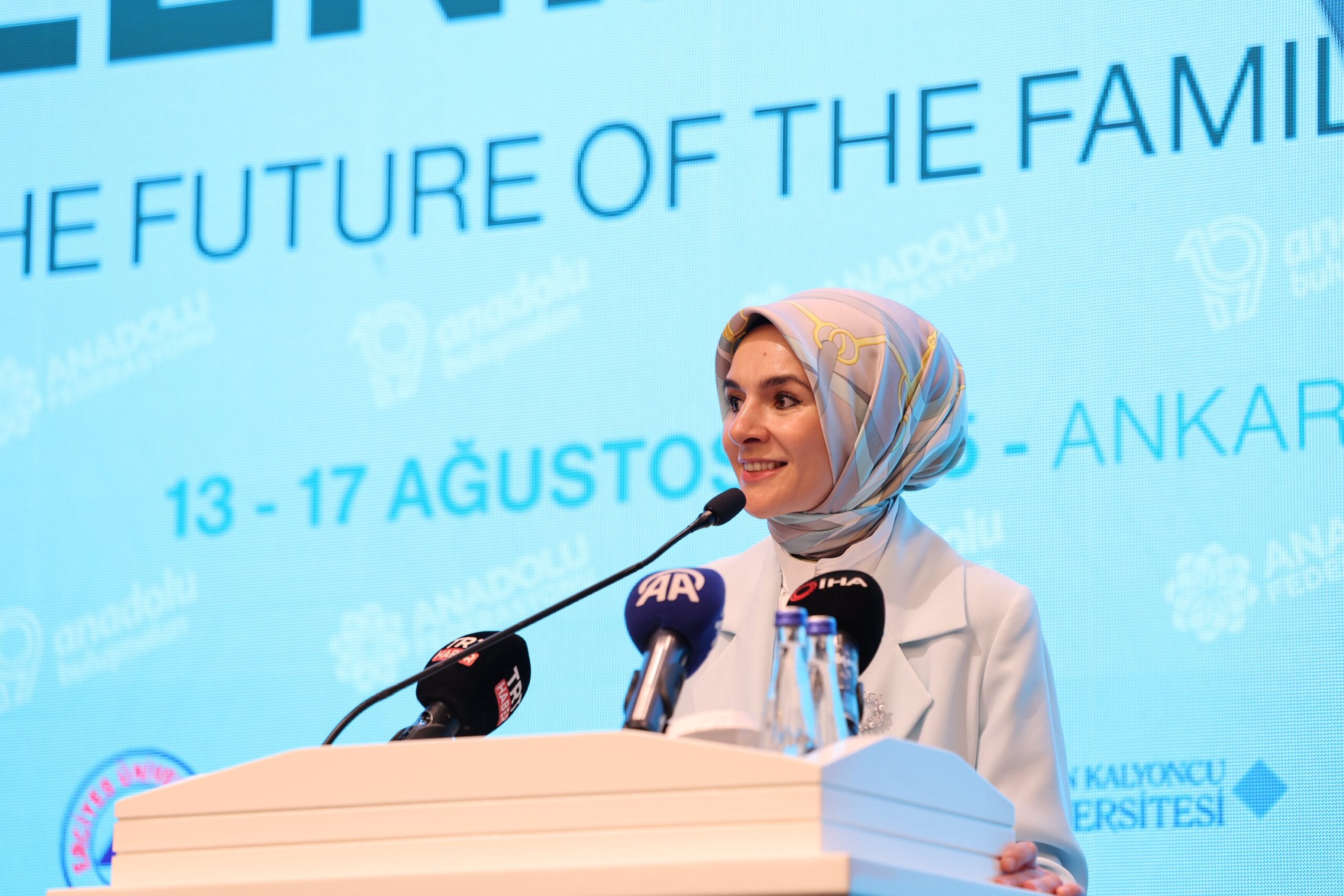 Aile ve Sosyal Hizmetler Bakanı Mahinur Özdemir Göktaş’tan Nüfus Politikaları Uyarısı