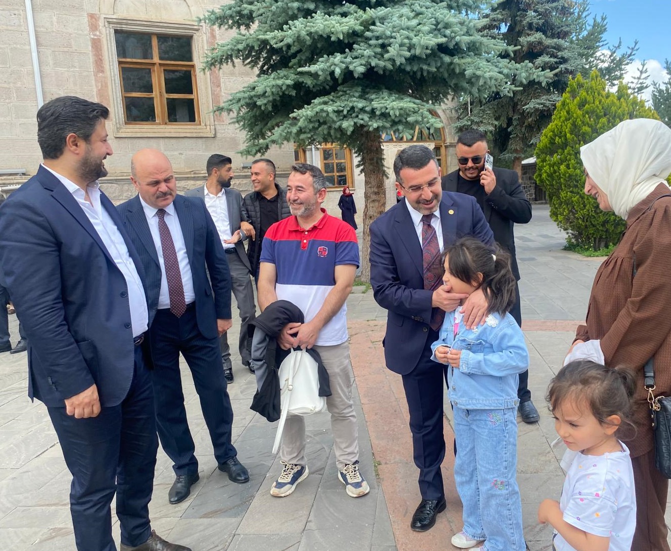 AK Parti Kars Milletvekili Adem Çalkın ve Nevşehir Milletvekili Emre Çalışkan ile birlikte Bedesten Ziyareti