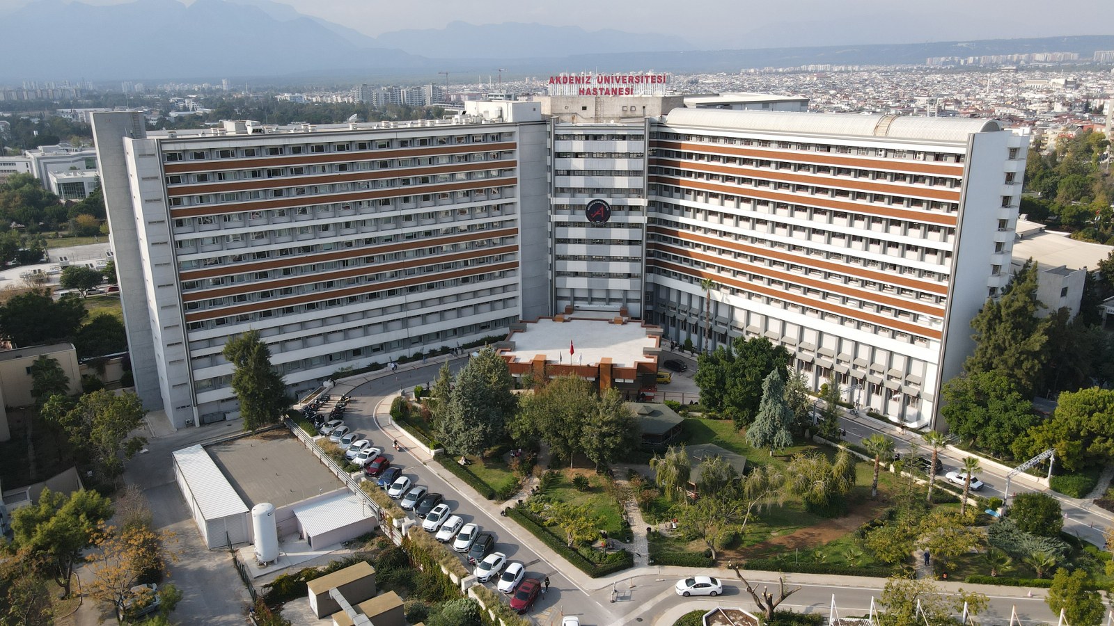 Akdeniz Üniversitesi’nden 5 Sağlık Projesine TÜSEB Desteği