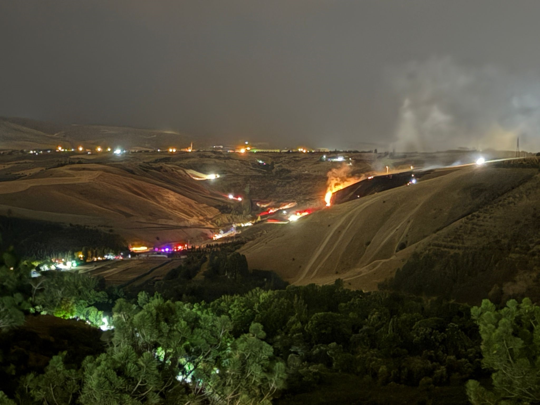 Ankara’da Eymir Gölü Yakınlarında Çıkan Yangın, Havai Fişek Kullanımı Nedeniyle Meydana Geldi