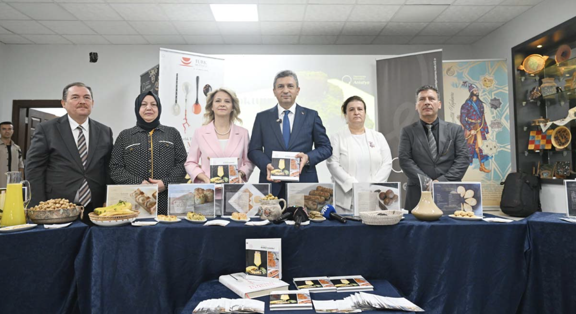 Antalya’da Coğrafi İşaretli Glutensiz Ürünler Kitabı Tanıtıldı