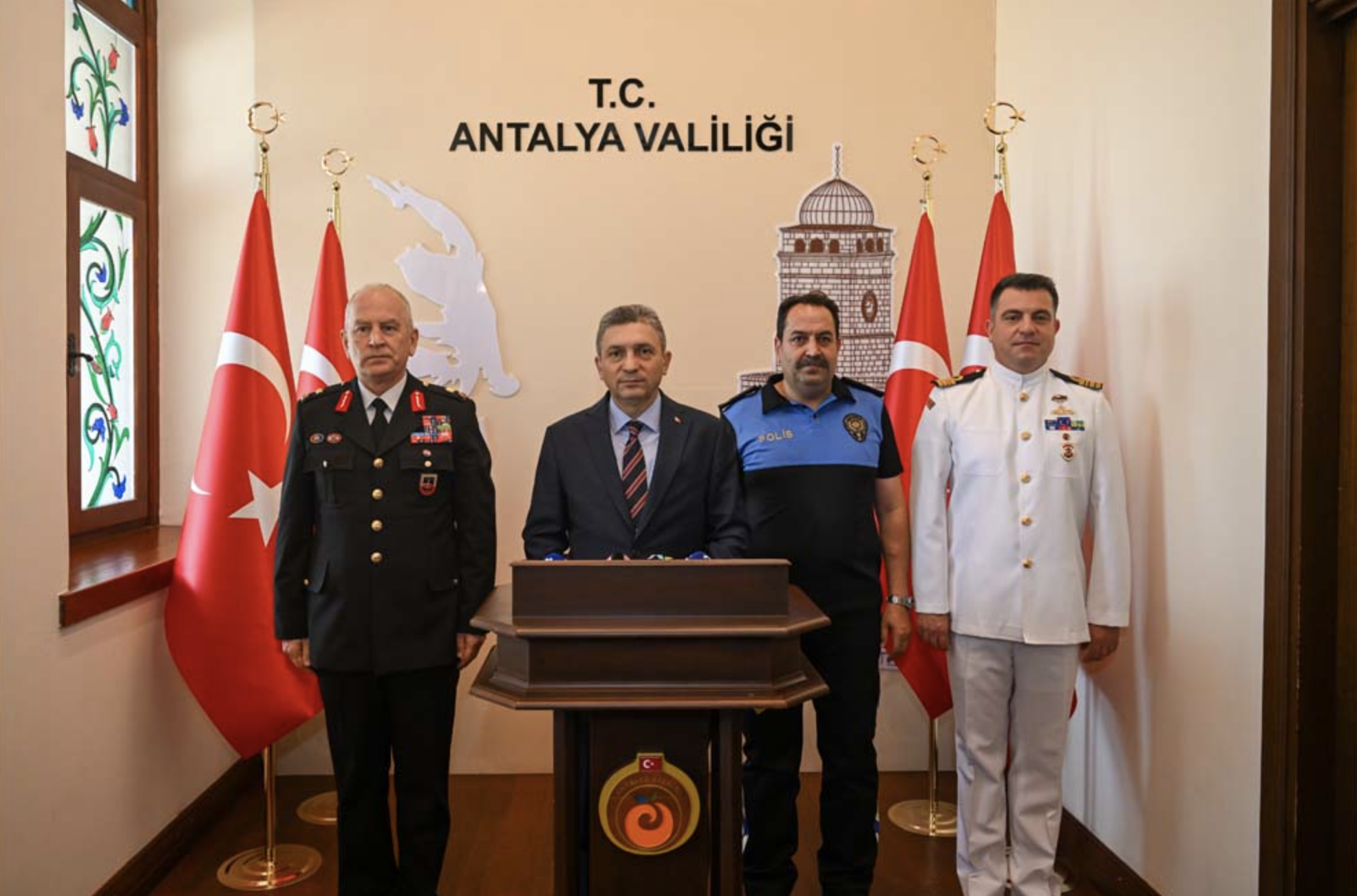 Antalya’da Kurban Bayramı Tedbirleri: Trafik ve Asayiş Önlemleri En Üst Seviyeye Çıkarıldı