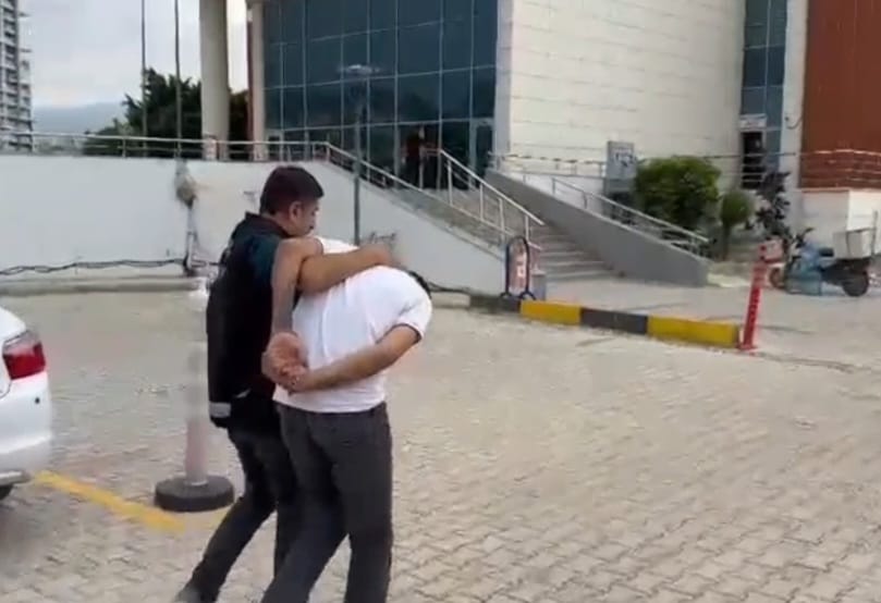 Aranan şahıs İskenderun’da yakalandı