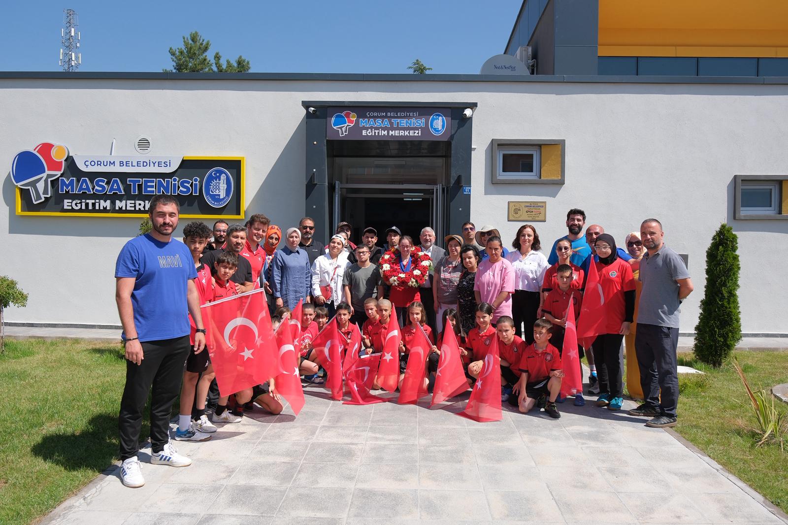 Avrupa Şampiyonu Merve Peker’e Memleketi Çorum’da Coşkulu Karşılama