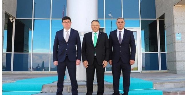 Azerbaycan Kars Başkonsolosu Zamin Aliyev’den Iğdır Üniversitesi Rektörüne Ziyaret