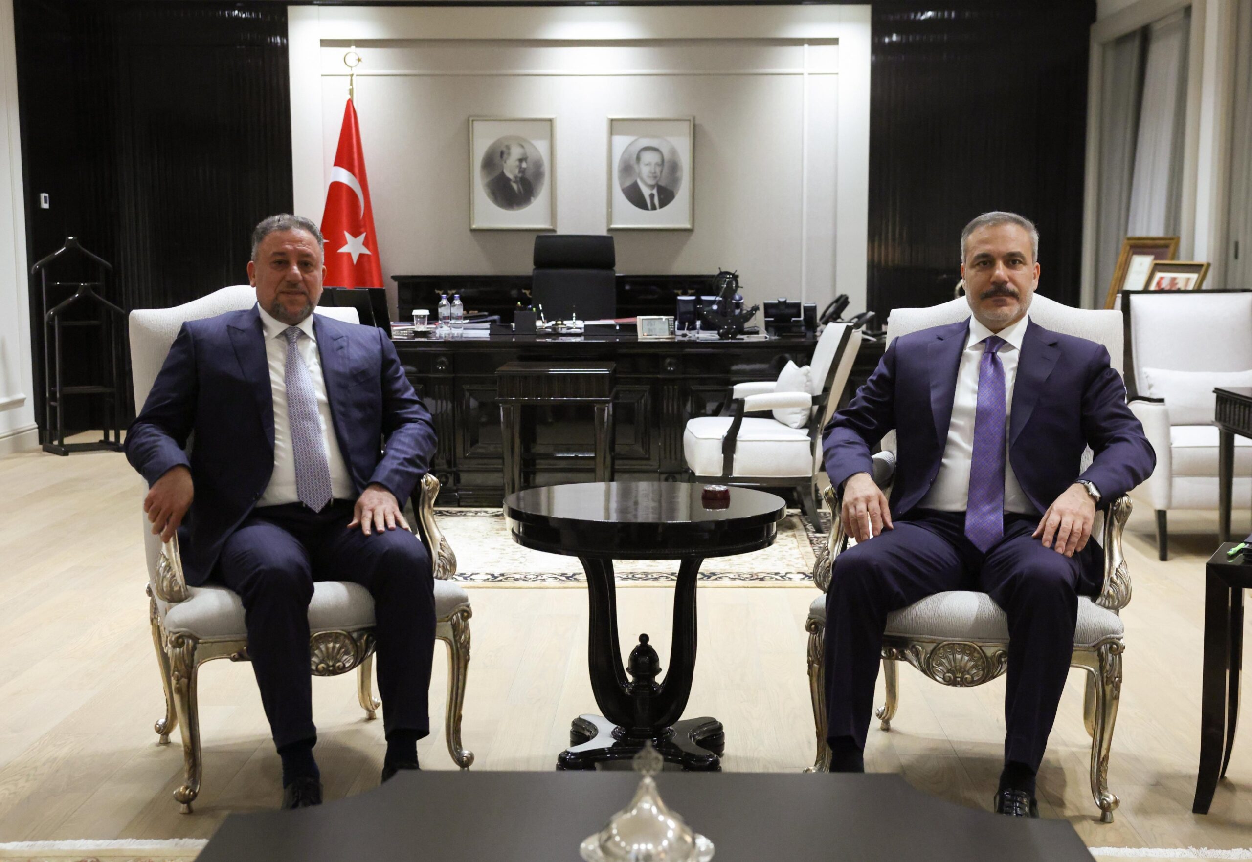 Bakan Fidan, Irak Egemenlik İttifakı Lideri Hamis Hançer’i Kabul Etti