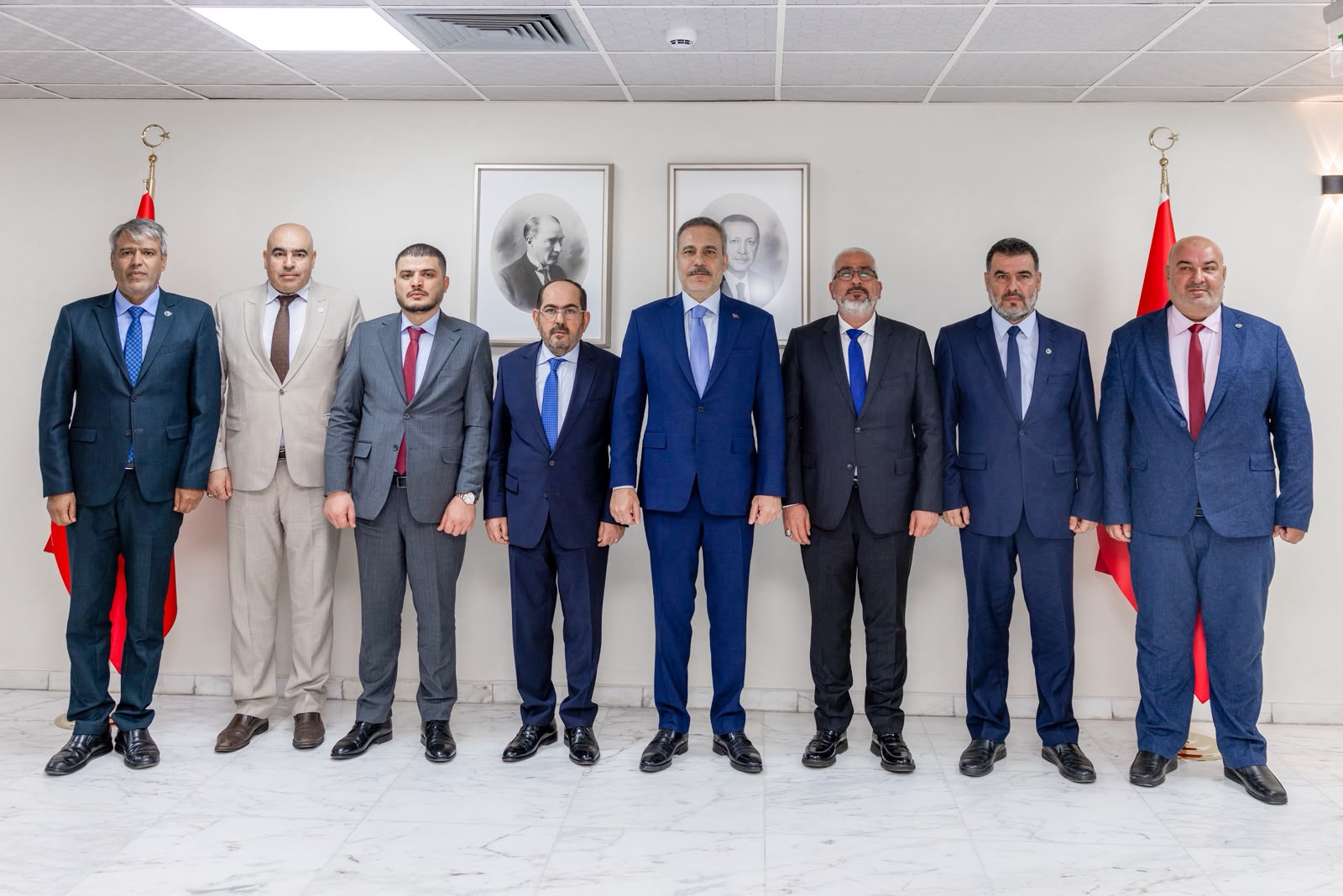 Bakan Fidan Suriye Türkmen Meclisi Heyeti İle Görüştü