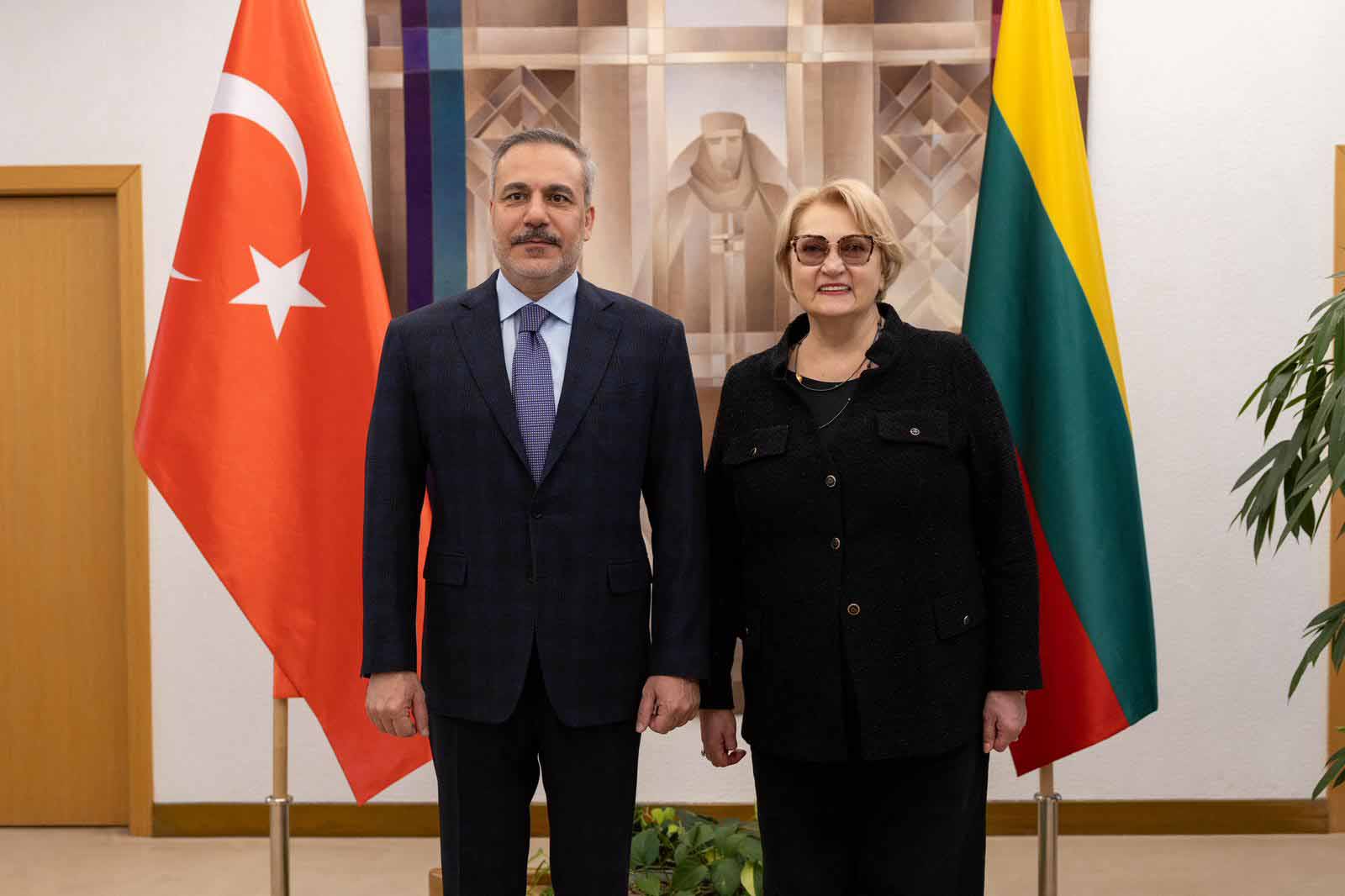 Bakan Fidan, Vilnius’ta Litvanya Meclis Başkan Yardımcısı ile Görüştü