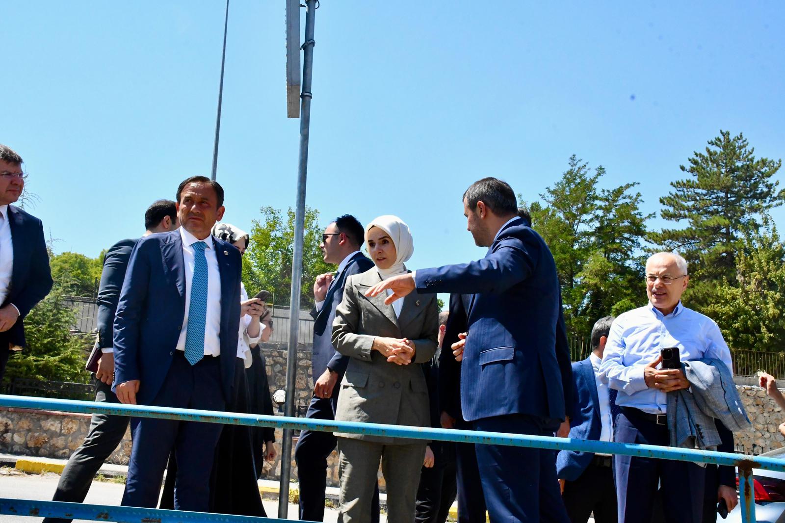 Bakan Göktaş, Karabük Belediyesi’nin “Yücel & Recep Özçelik Aktif Yaş Alma Merkezi” Proje Alanını İnceledi