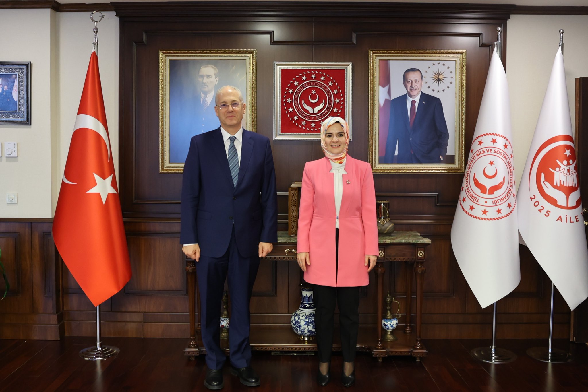 Bakan Göktaş, Mısır’ın Ankara Büyükelçisi Elsheikh ile Bir Araya Geldi