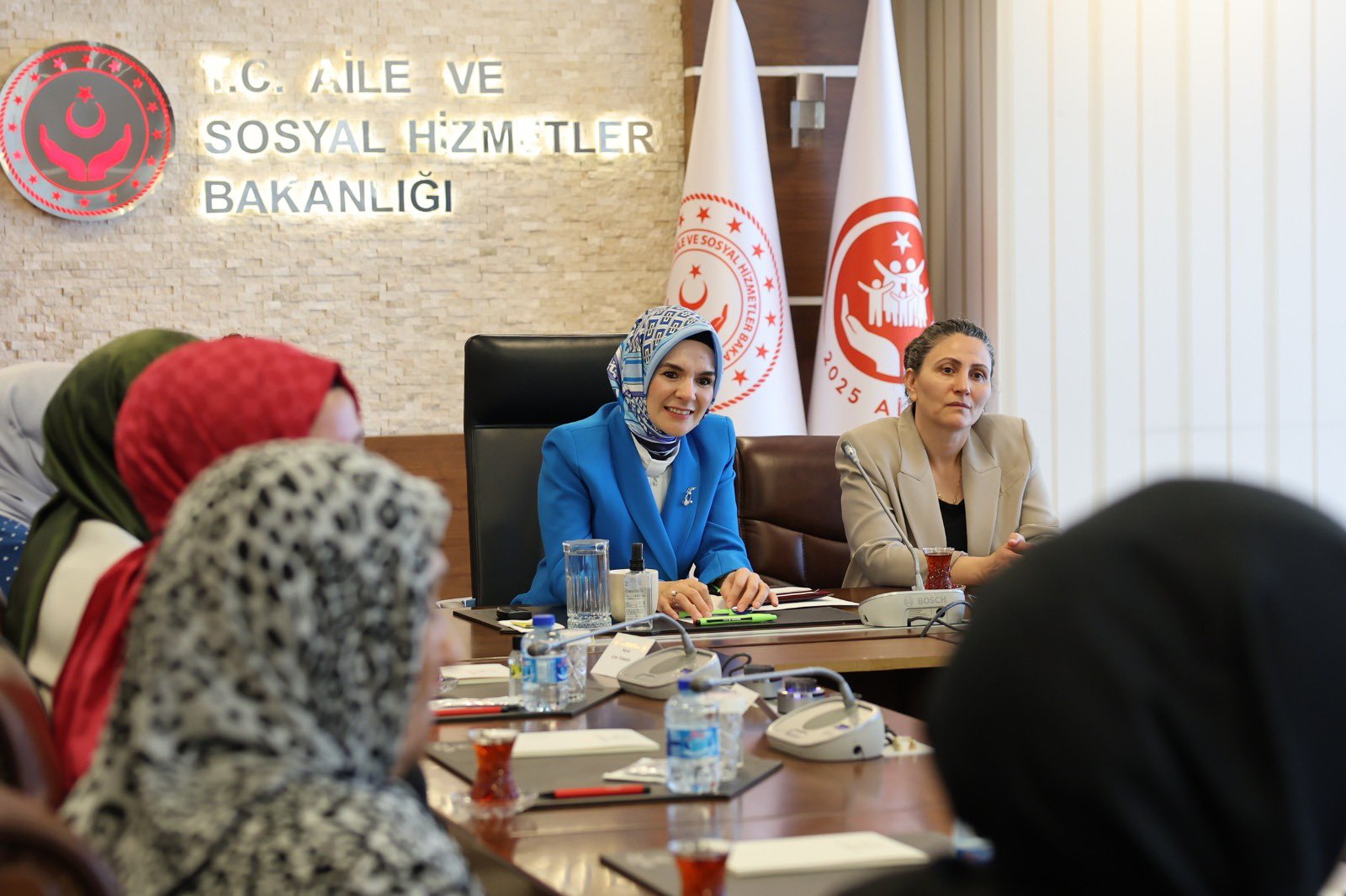 Bakan Göktaş Şehit Eşleriyle Bir Araya Geldi