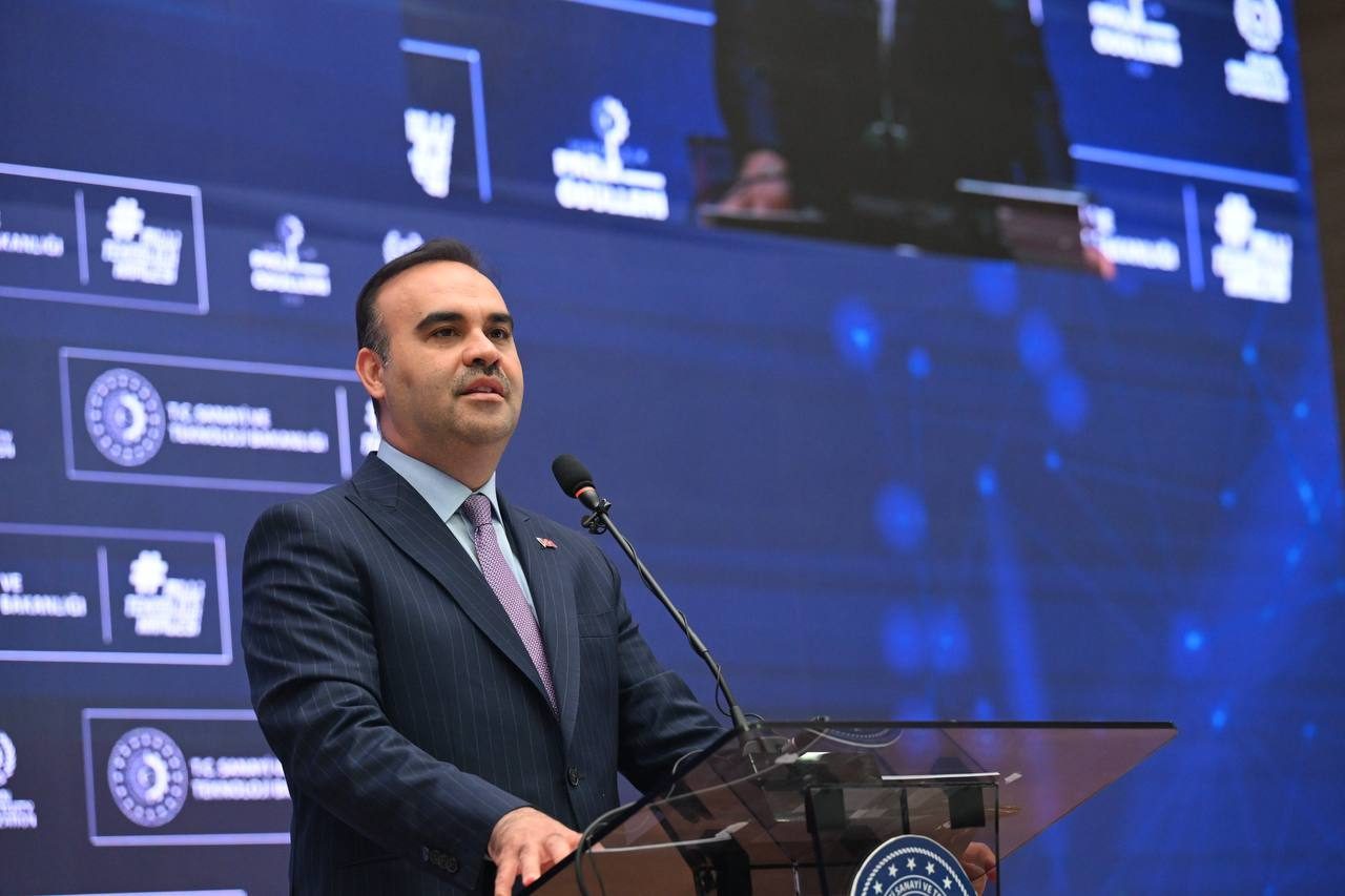 Bakan Kacır Duyurdu: Yaz Tatilinde Bilim Seferberliği Başladı!