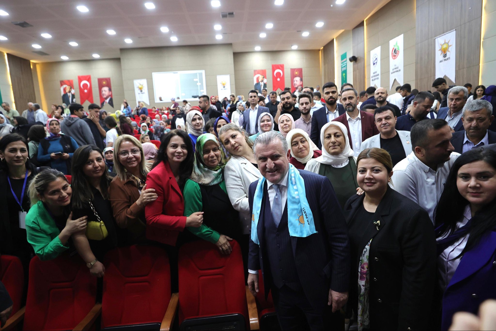 Bakan Osman Aşkın Bak: “Hatay, Cumhurbaşkanı Erdoğan’ın Güçlü Liderliğinde Yeniden İhya Ediliyor”