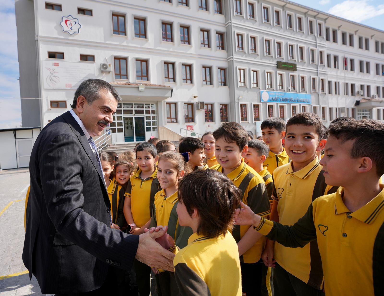 Bakan Tekin Duyurdu: Ortaokul Öğrencileri İçin Mesleki Eğilim Testleri Başladı