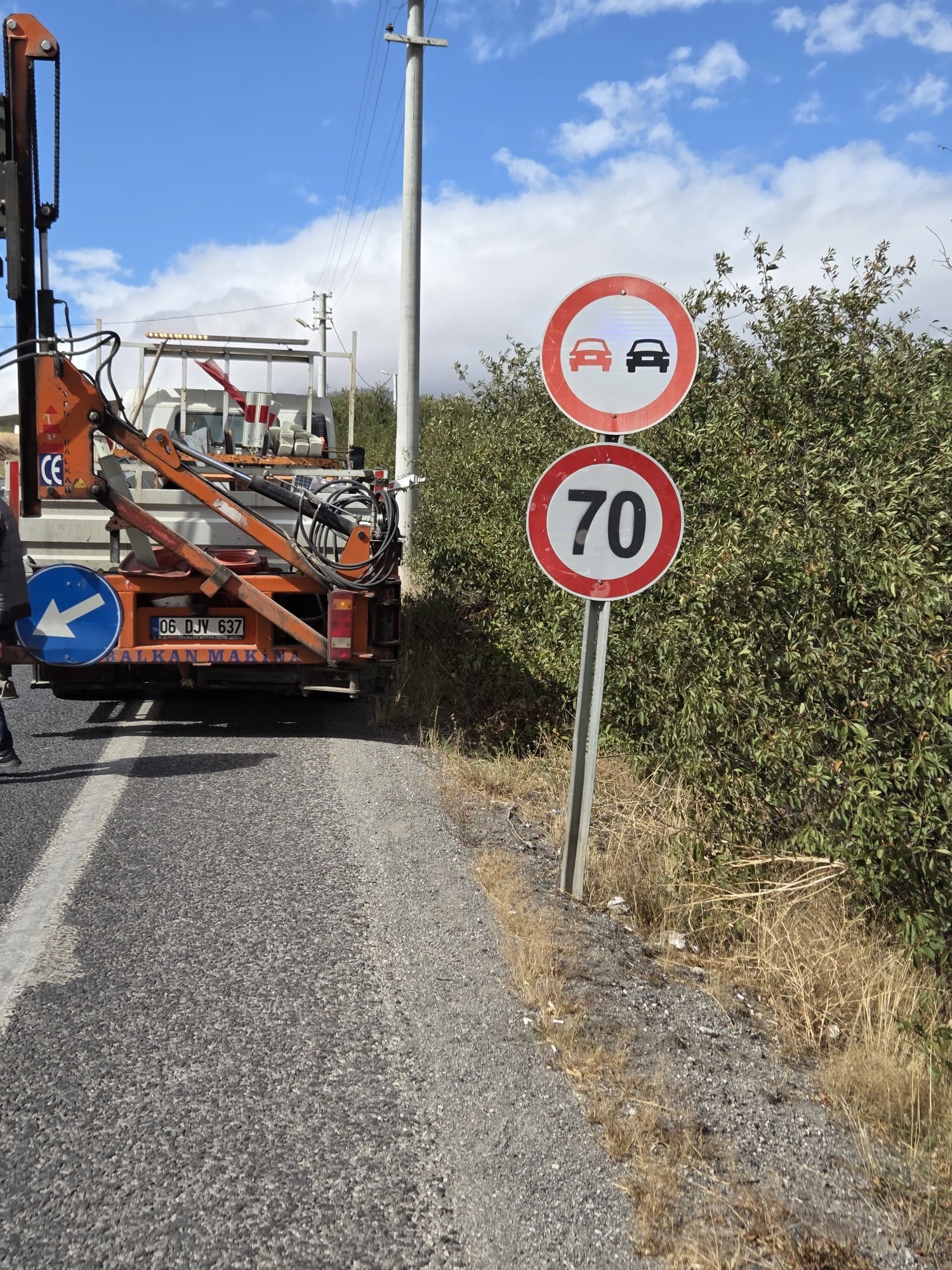 Bakan Uraloğlu: Karayollarında 32 Bin 845 Levha Kaldırıldı