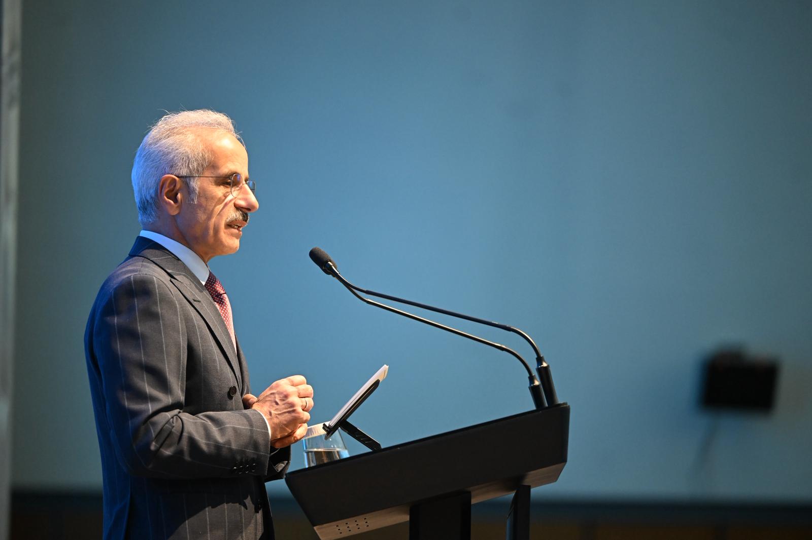 Bakan Uraloğlu: TÜRKSAT 7A İçin Kolları Sıvadık