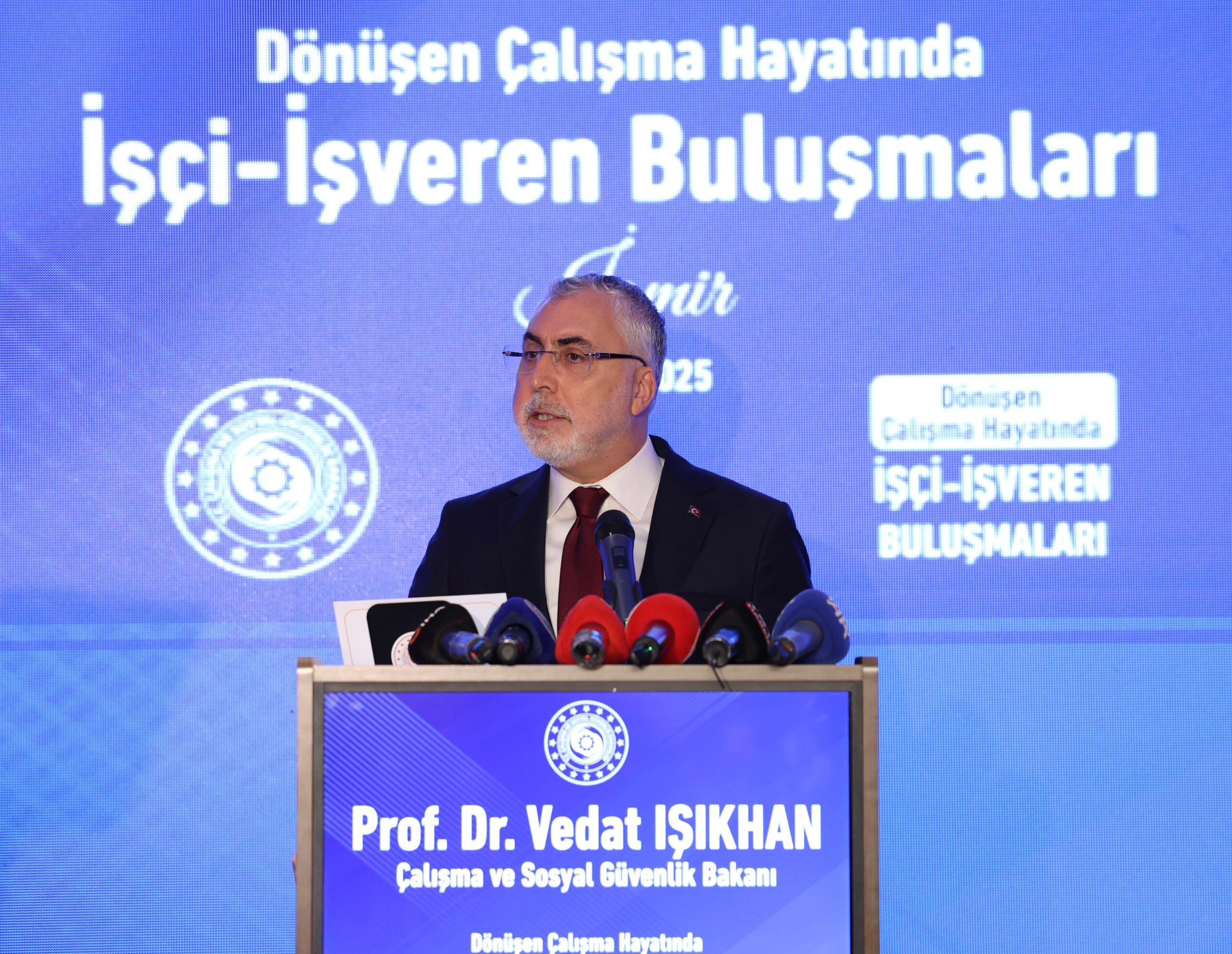 Bakan Vedat Işıkhan: ‘Asgari Ücret Tespit Komisyonu Aralık’ta Yeniden Toplanacak’