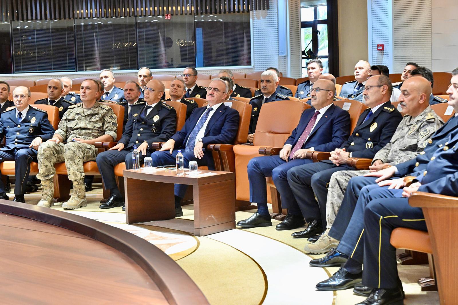 Bakan Yerlikaya: “Türkiye Yüzyılı’nı Huzurun Yüzyılı Yapma Hedefiyle Çalışacağız”