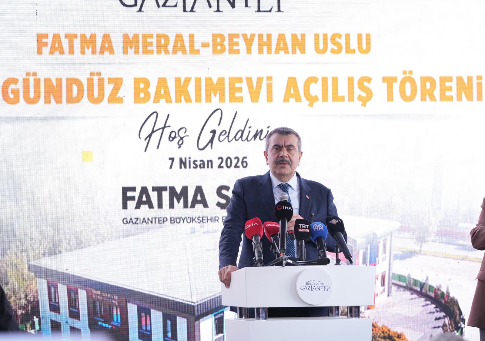 Bakan Yusuf Tekin Gaziantep’te Kreş Açılışı ve Sağlık Protokolü Törenine Katıldı