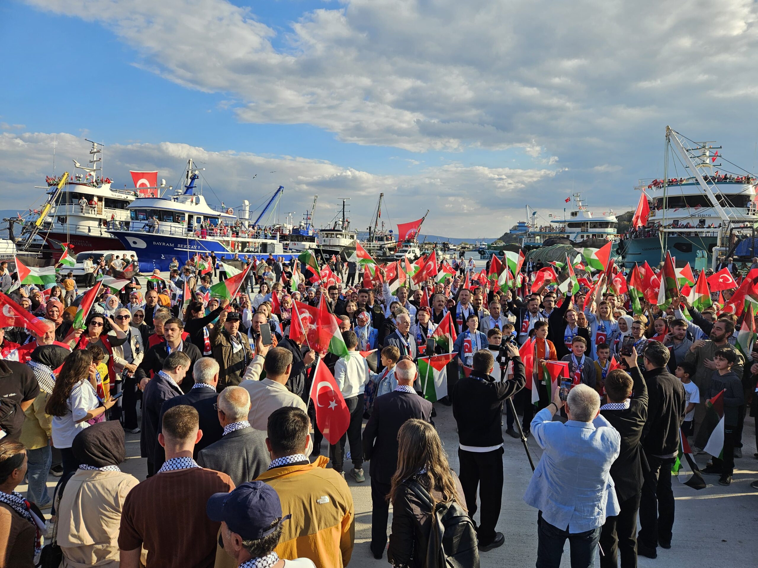 Balıkesir’den Gazze’ye Vicdan Dolu Destek: “Gazze Yalnız Değil”