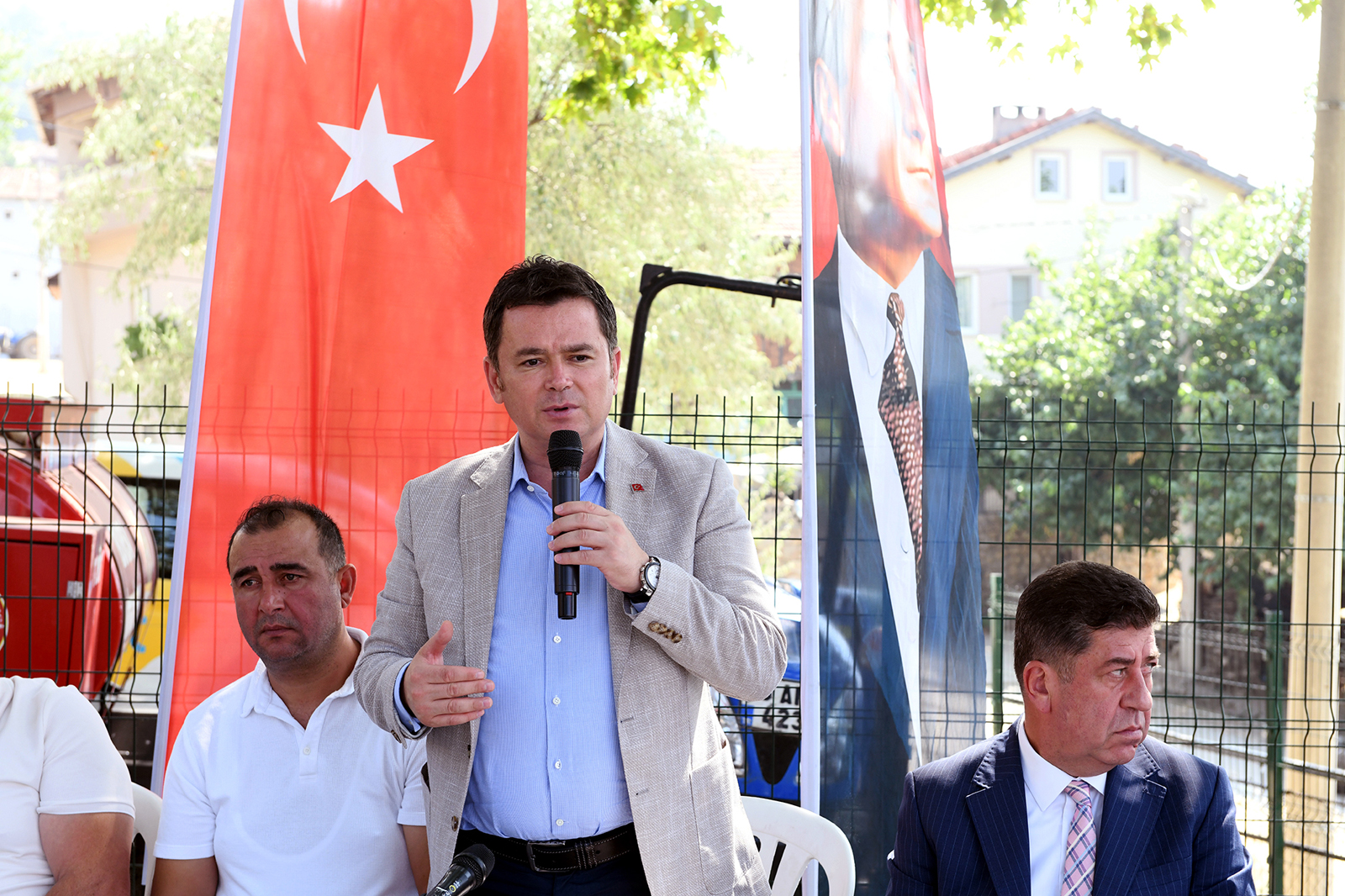 Başkan Erkan Aydın: “7 Gün 24 Saat Halkımızın Yanındayız”