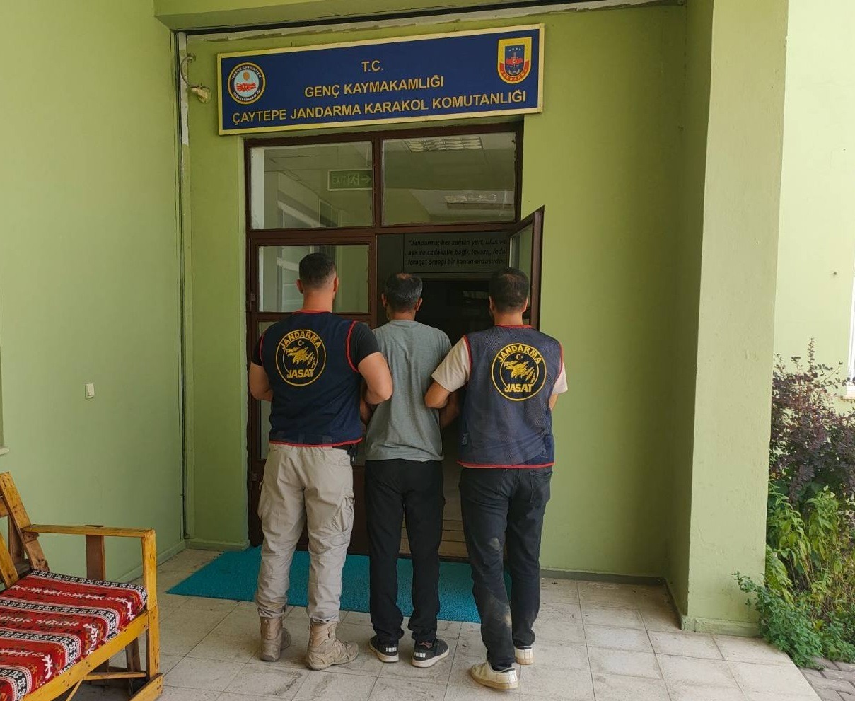 Bingöl’de Firari Hükümlülere Jandarma Darbesi