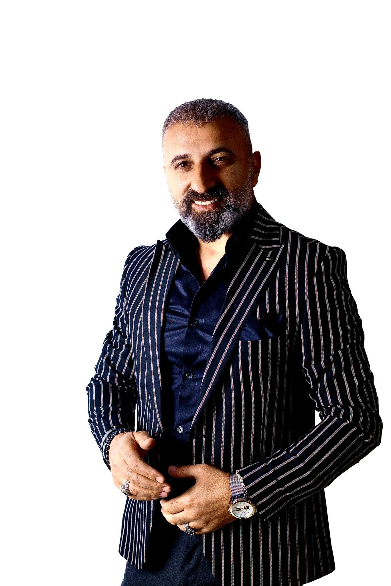 Bingöllü Sanatçı Yadin Babacan’dan Gündeme Damga Vuran Türkü: “Nafaka”