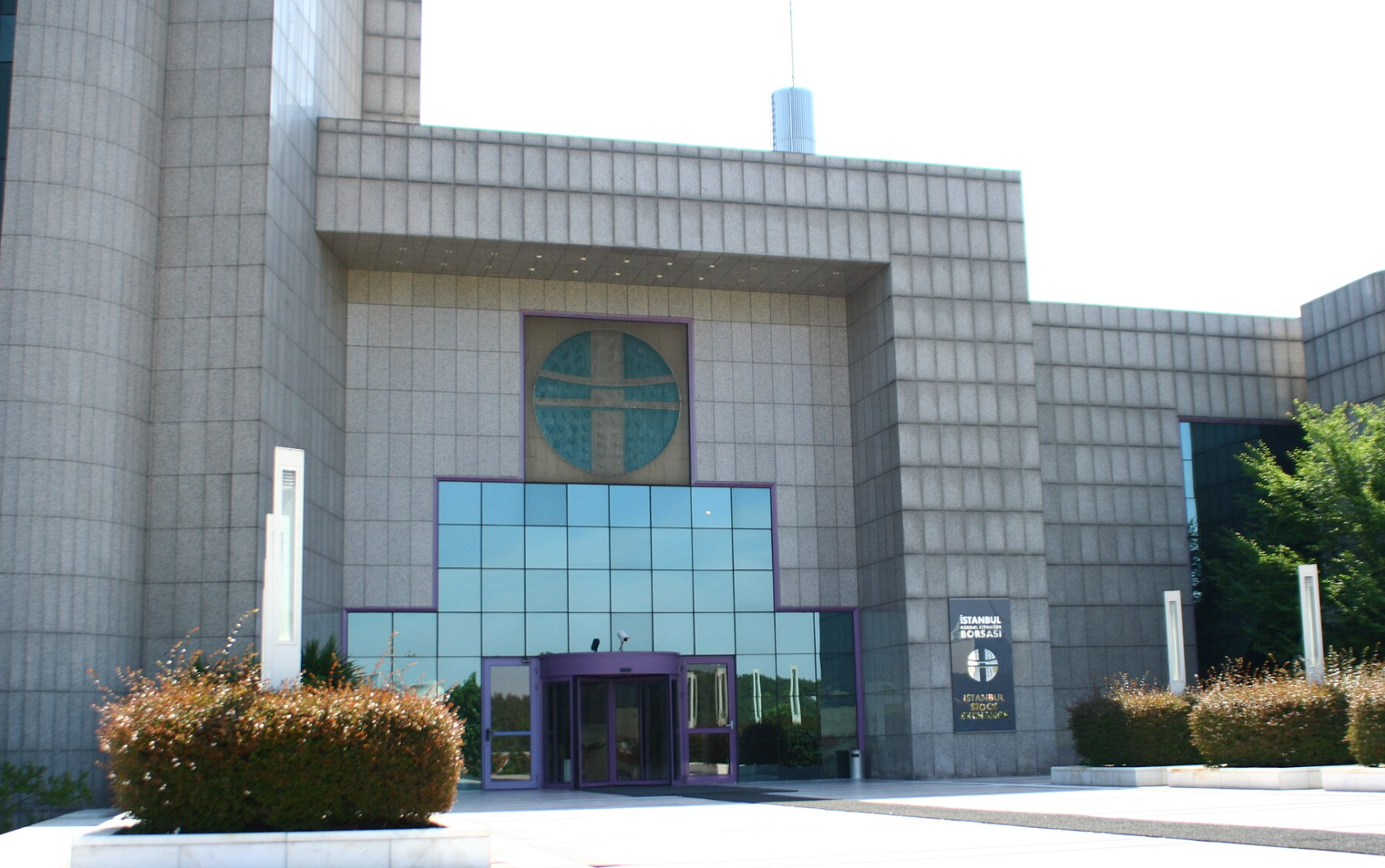 Borsa İstanbul Haftaya Sınırlı Yükselişle Adım Attı
