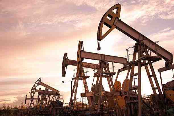 Brent Petrolün Varil Fiyatı 83,57 Dolar Seviyesinde