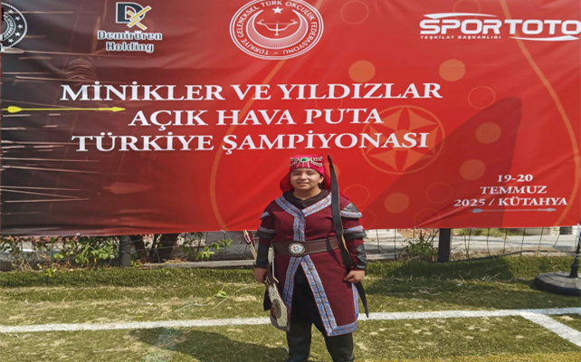 Buğlem Sare’den Türkiye üçüncülüğü