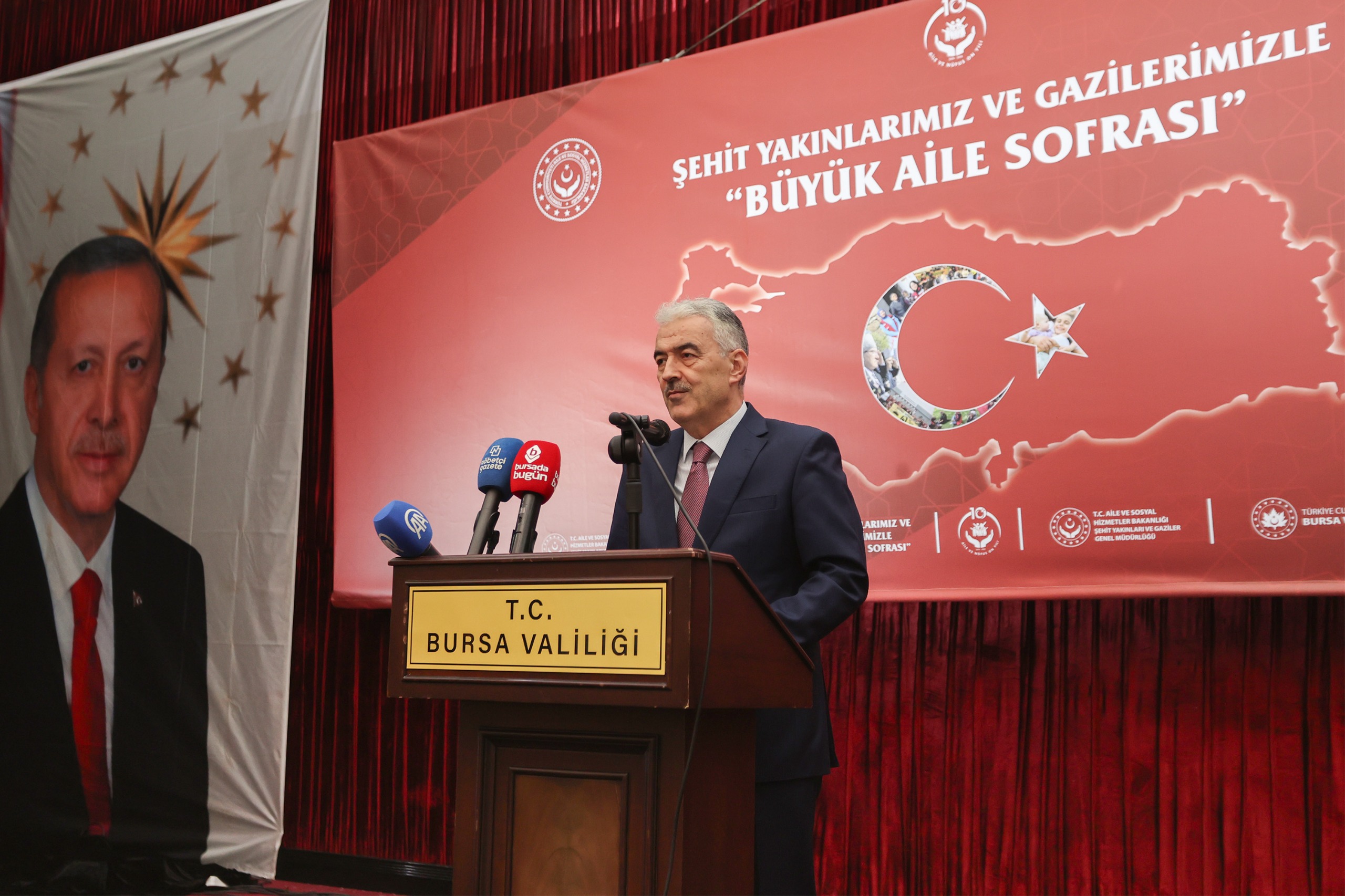 Bursa Valisi Erol Ayyıldız, Şehit Yakınları ve Gazilerle İftar Sofrasında Buluştu