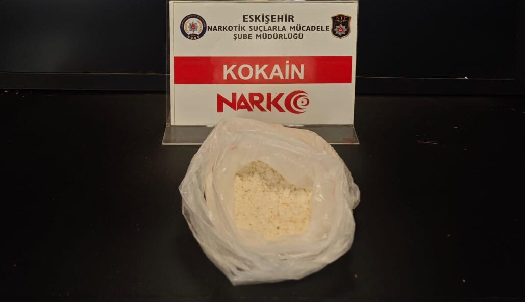 Bursa Yolu Uygulama Noktasında 1 Kilo 46 Gram Kokain Ele Geçirildi