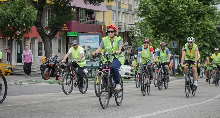 Bursa’da 300 Kişi Bağımlılığa Karşı Pedal Çevirdi