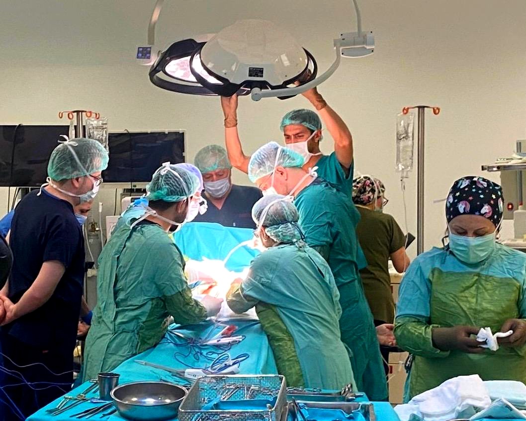 Çanakkale’de Organ Bağışı Umut Oldu: Beyin Ölümü Gerçekleşen Hastanın Organları Nakil Bekleyenlere Hayat Verecek