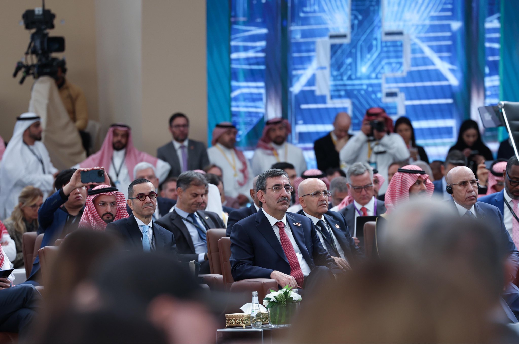 Cevdet Yılmaz, Suudi Arabistan’da Düzenlenen 9’uncu Future Investment Initiative Forumu’na Katıldı