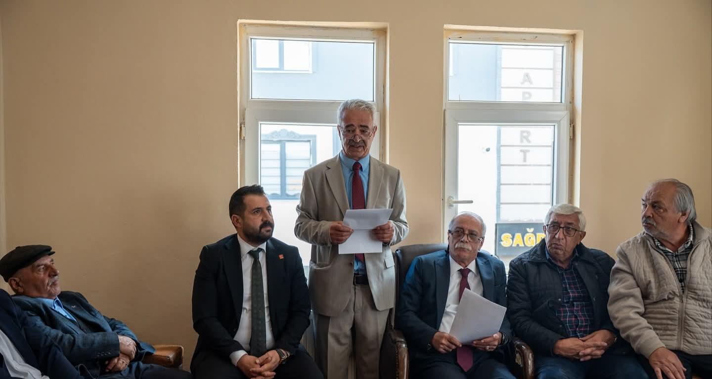 CHP Sarıkamış İlçe Kongresi Gerçekleştirildi: Turgut Yurdakul Güven Tazeledi