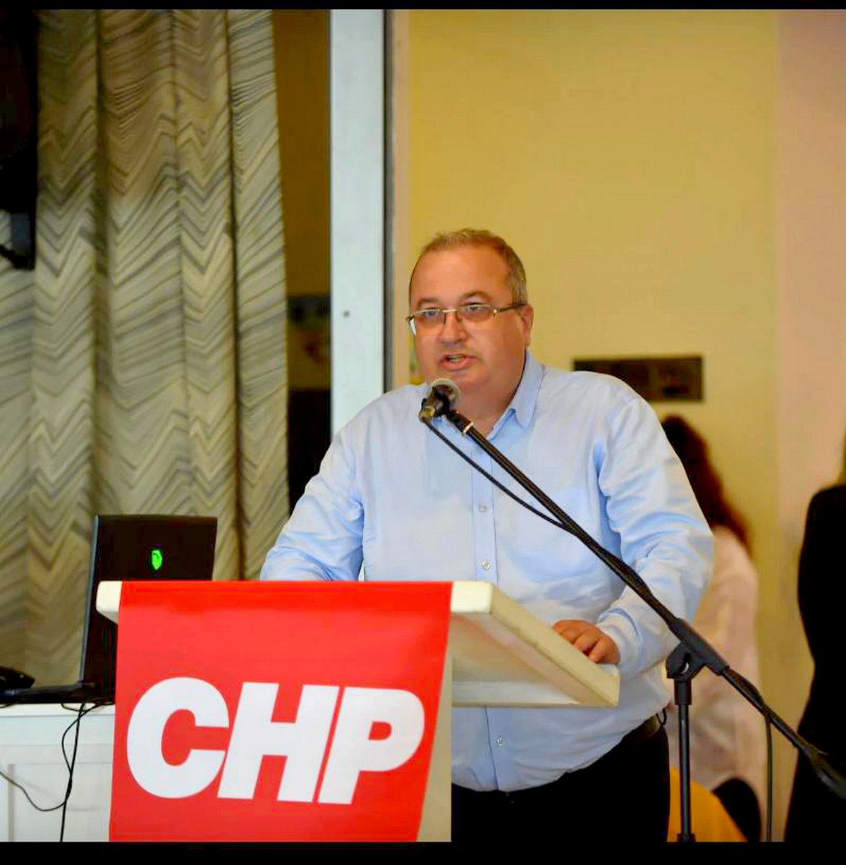 CHP’li Gürbüz’den Genç Göçü Eleştirisi: “Çanakkale Umut Değil, Çıkış Kapısı Oluyor”