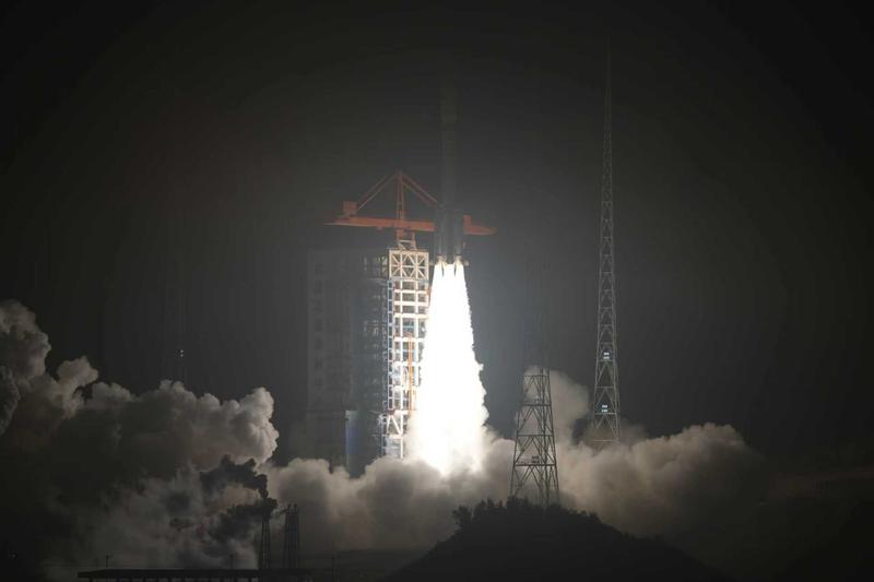 Çin, İnternet Ağı Projesi İçin 11 LEO Uydusunu Uzaya Gönderdi