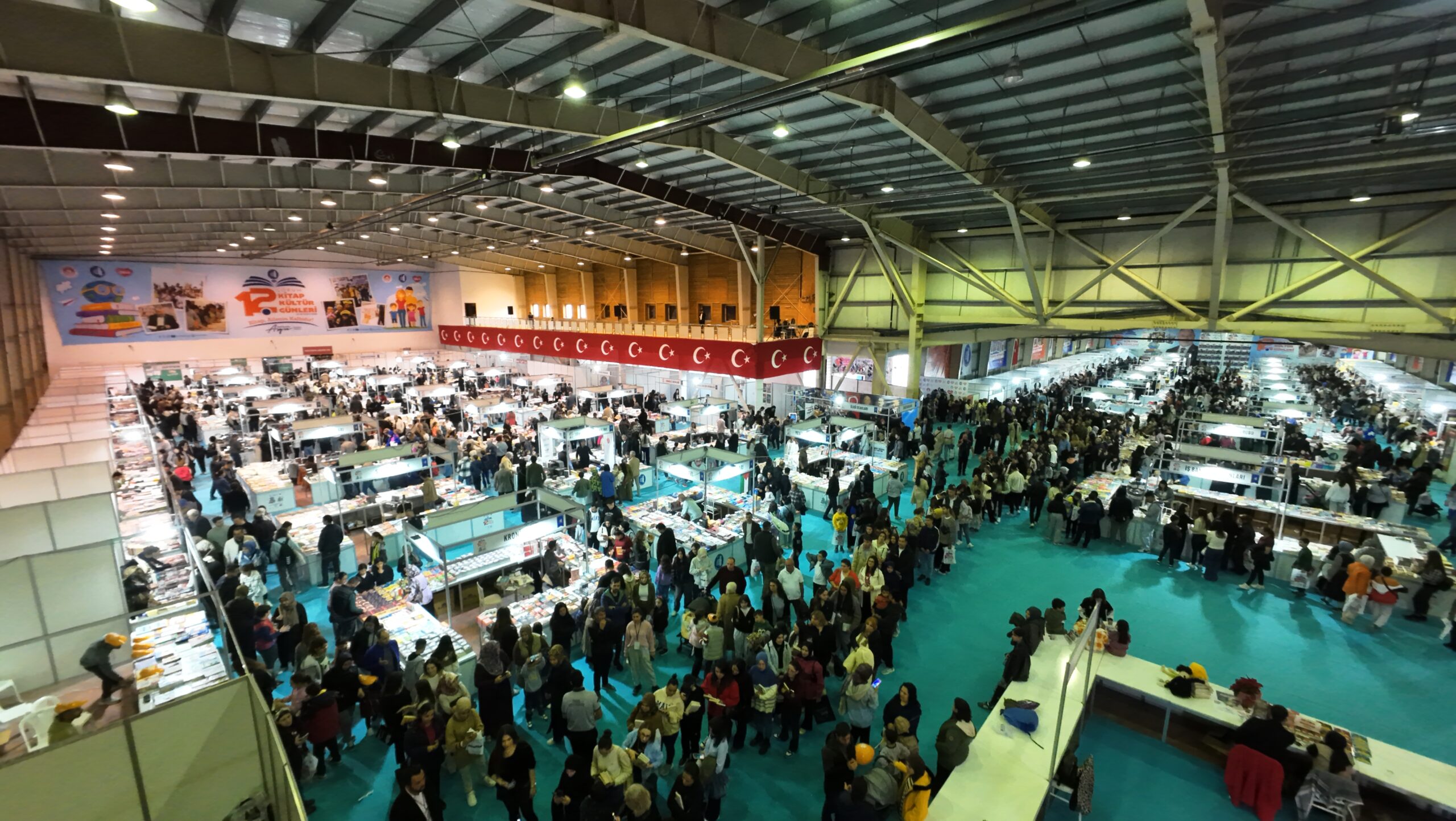 Çorum Kitap Kültür Günleri Yoğun İlgiyle Devam Ediyor