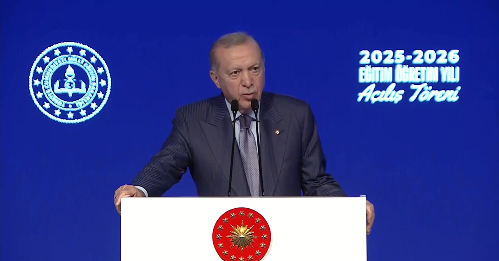 Cumhurbaşkanı Erdoğan: 2025-2026 Eğitim Yılının Teması “Aile ve Yeşil Vatan” Olarak Belirlendi