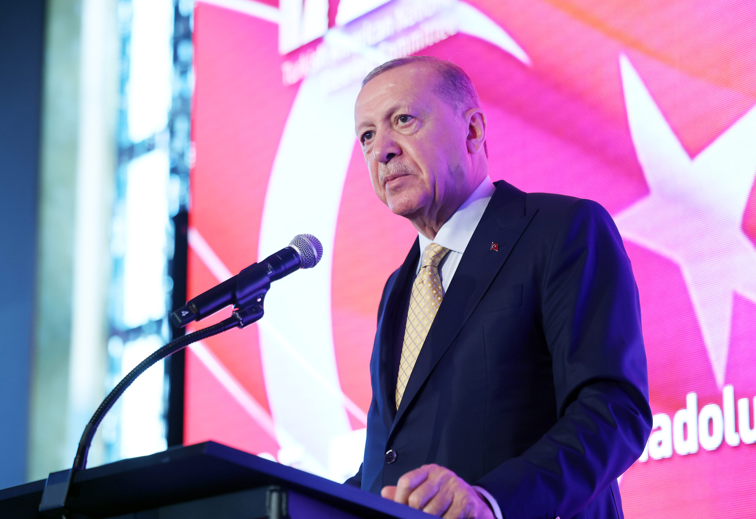 Cumhurbaşkanı Erdoğan: “FETÖ’de Çözülmeler Hızlandı, Ne Teröre Ne Baskıya Tahammülümüz Var”