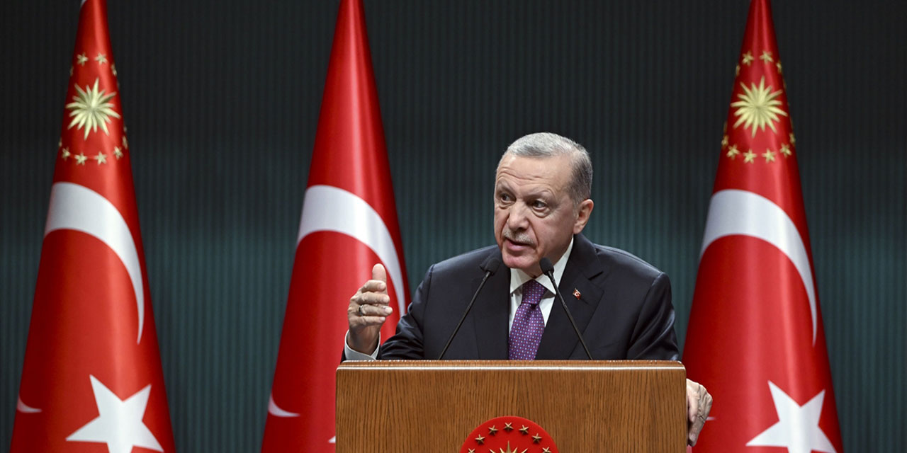 Cumhurbaşkanı Erdoğan, Lahey’de Macron ve Schoof ile Görüştü