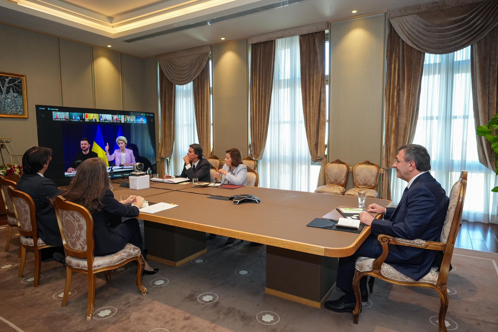 Cumhurbaşkanı Yardımcısı Cevdet Yılmaz, ‘Gönüllüler Koalisyonu’ Toplantısına Katıldı