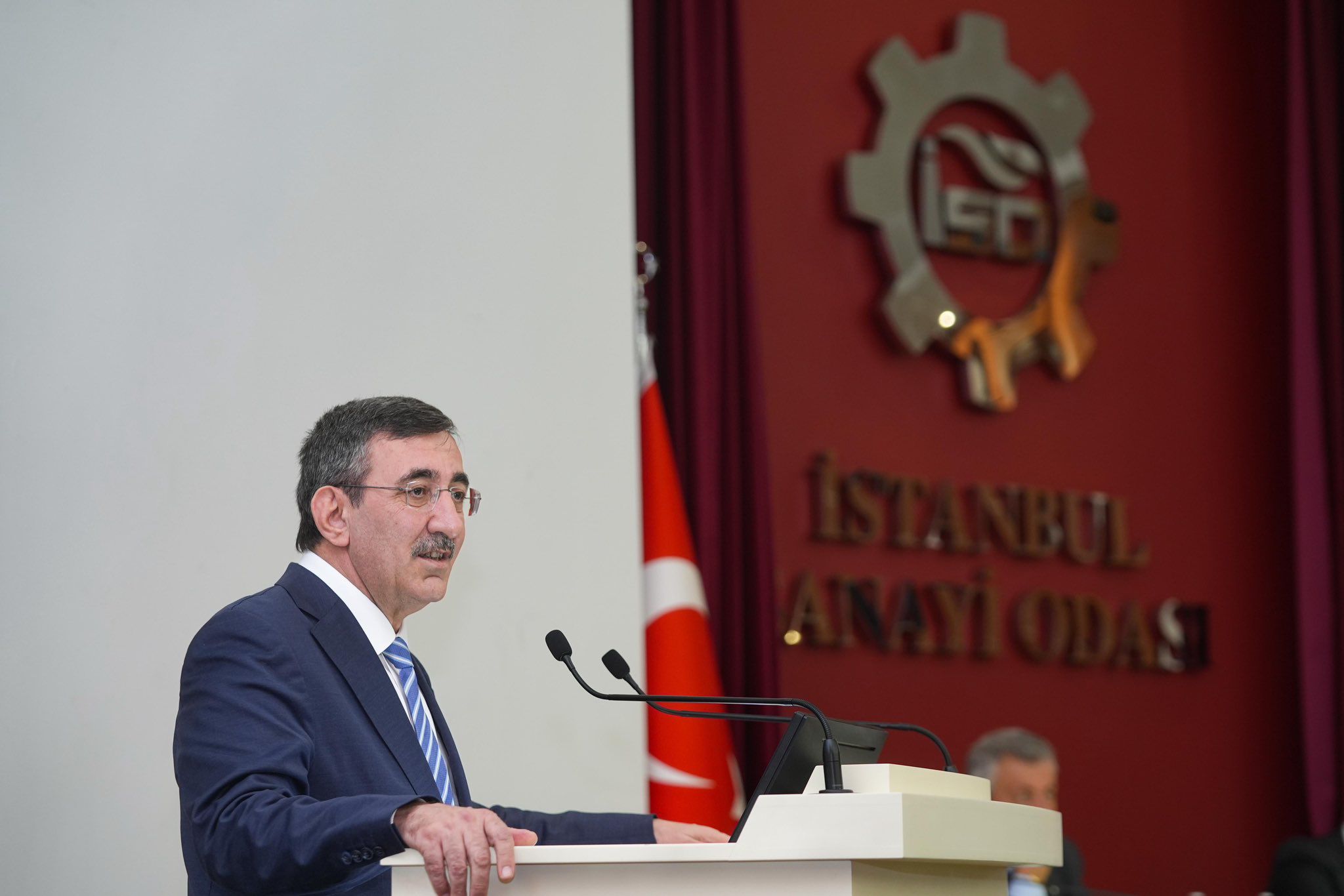 Cumhurbaşkanı Yardımcısı Cevdet Yılmaz’dan İş Dünyasına Mesaj: “Üretim ve İstihdamı Hep Birlikte Artıracağız”