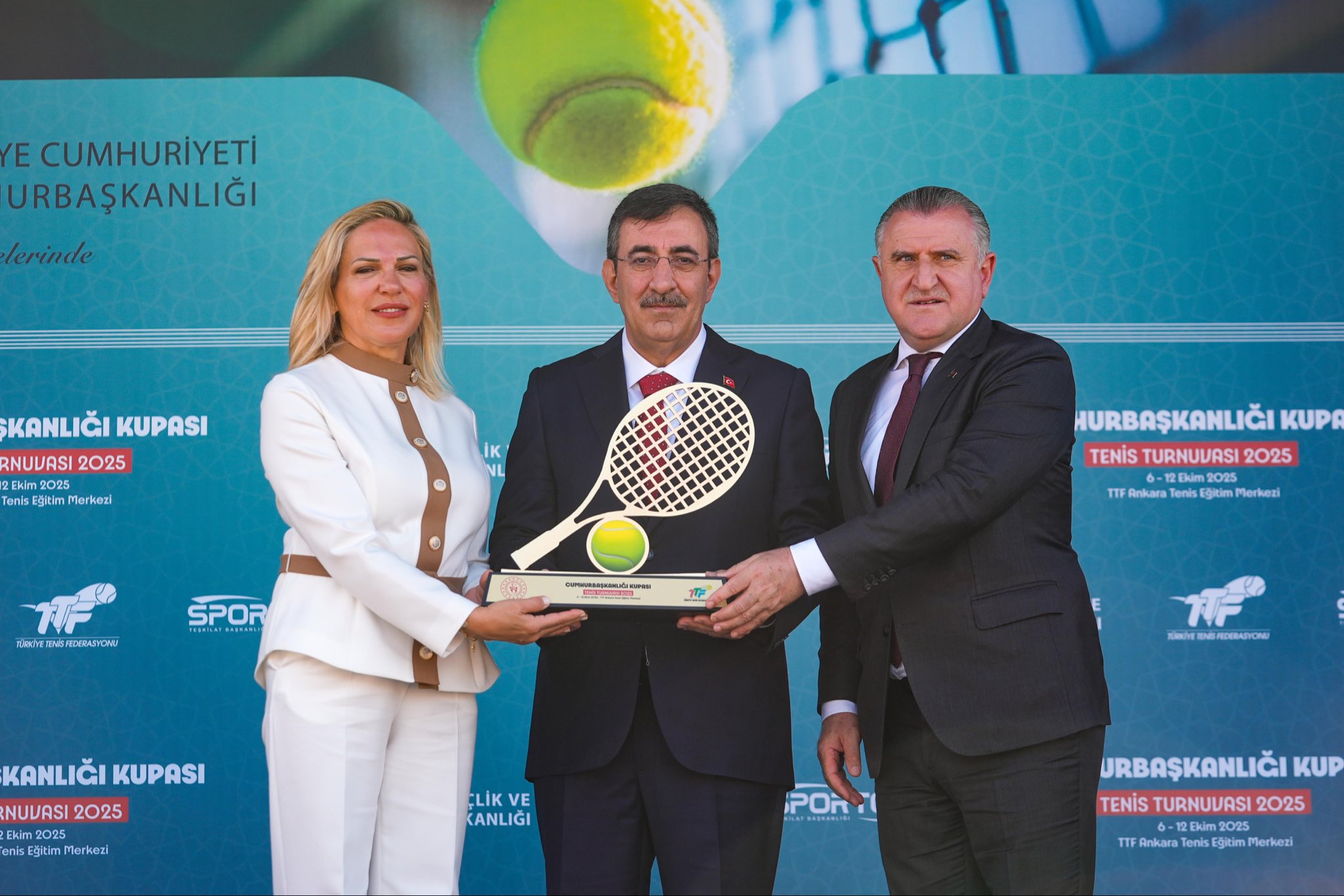 Cumhurbaşkanlığı Kupası Tenis Turnuvası Başladı