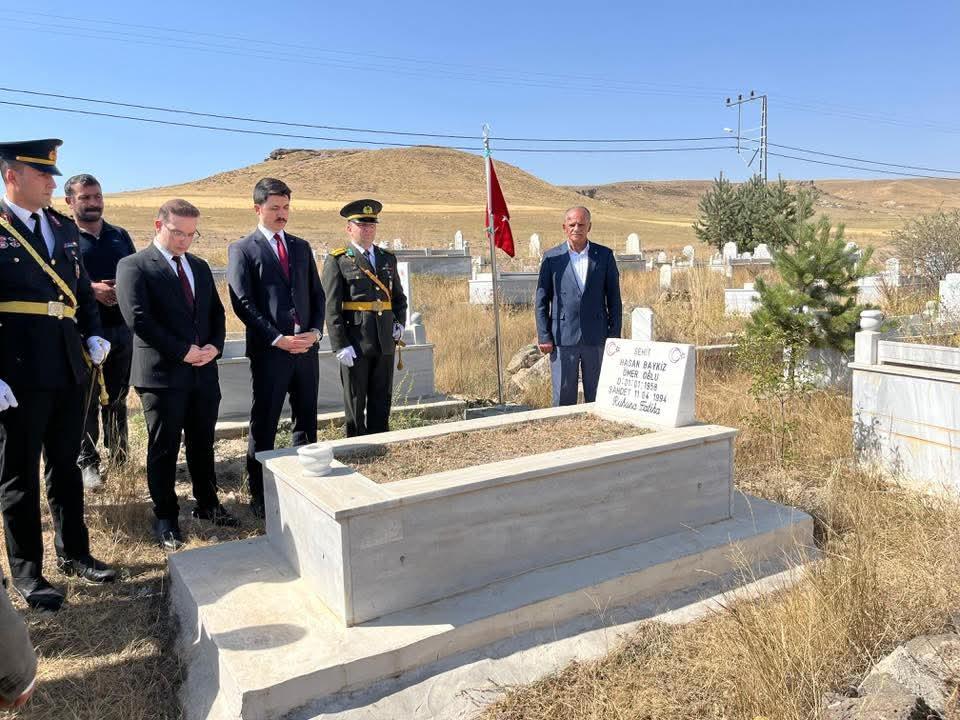 Digor Kaymakamı Kahraman’dan Şehit Hasan Baykız’a Vefa