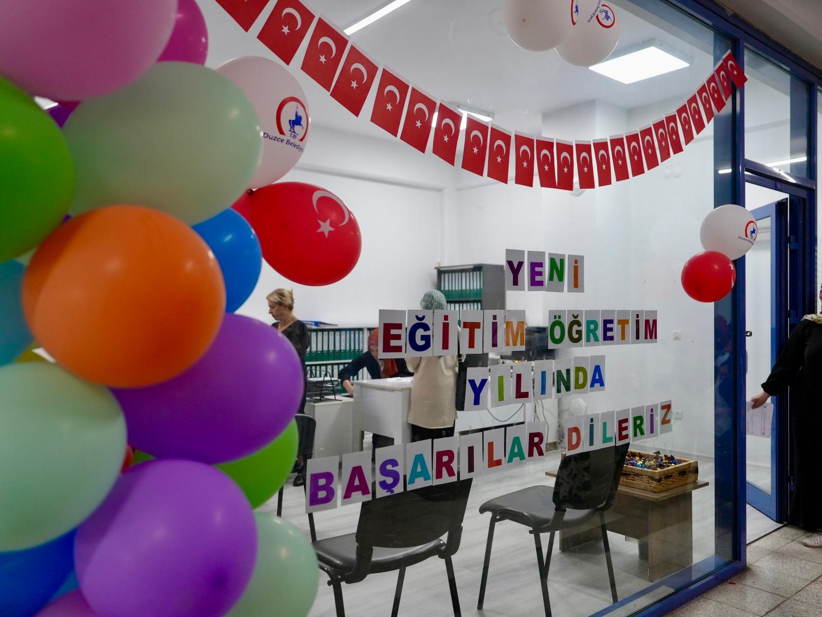 Düzce Belediyesi’nden 2 Bin Öğrenciye Kırtasiye Desteği